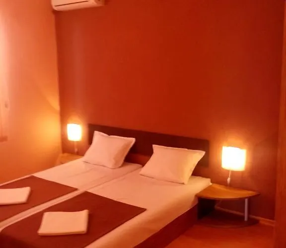 Hristovi 3* אהלוי